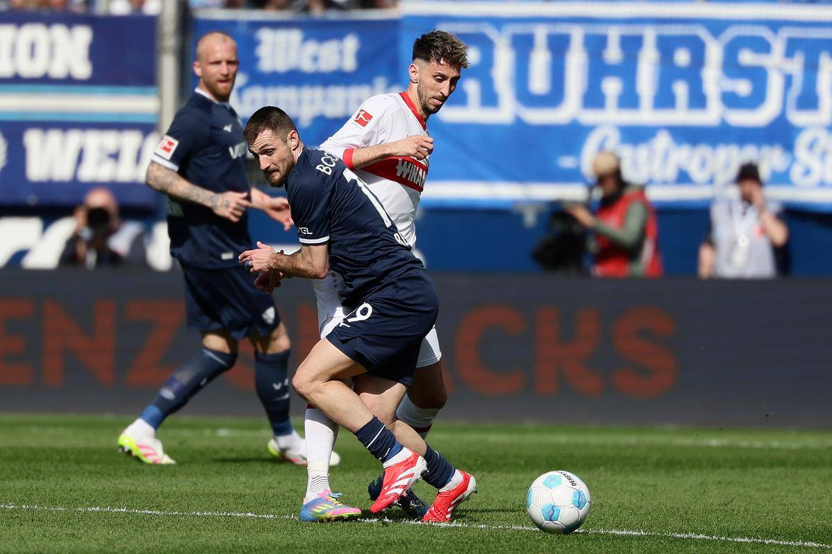 转会期法兰克福备战德国杯；完成体检细节曝光；管理层满意；球队文化再被提及的简单介绍